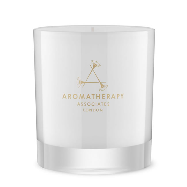 Aromatherapy Associates Relax Candle 200g PURE BEAUTY