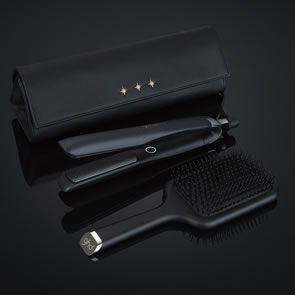 GHD Platinum+ Hair Straightener Gift Set